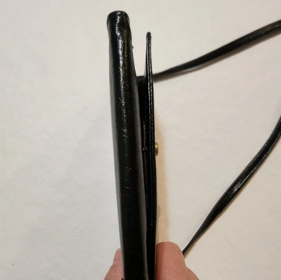 Vintage HOBO Black Leather Crossbody Bag EUC - Picture 9 of 15